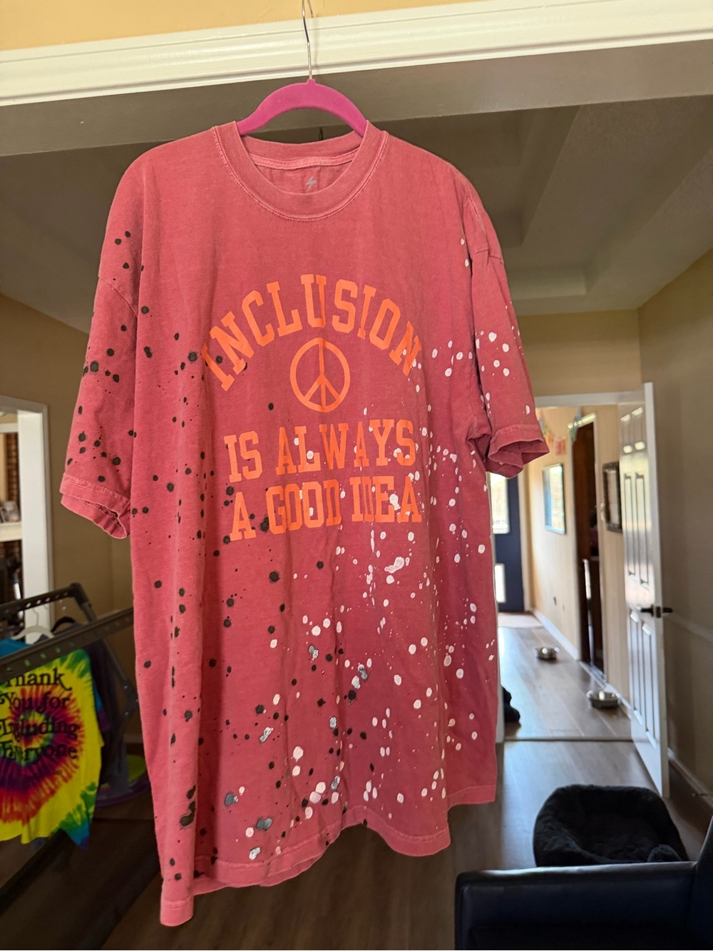 EUC PEACE LOVE AUTISM SPLATTER PAINT TSHIRT Size 2XL inclusion PLA unisex
